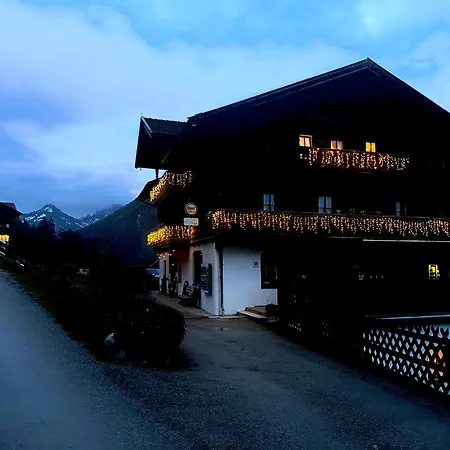 Veitenhof Im Kaisertal, Nur Nach 30 Minuetigem Spaziergang Erreichbar, Only After 30 Minutes Walk Reachable * エープス