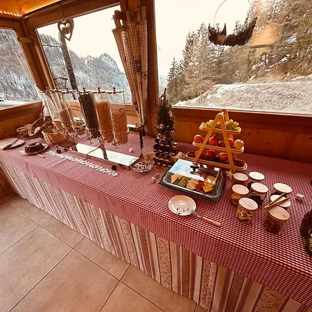 Veitenhof Im Kaisertal, Nur Nach 30 Minuetigem Spaziergang Erreichbar, Only After 30 Minutes Walk Reachable * エープス