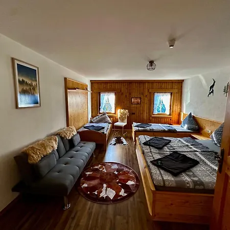 Veitenhof Im Kaisertal, Nur Nach 30 Minuetigem Spaziergang Erreichbar, Only After 30 Minutes Walk Reachable イン エープス