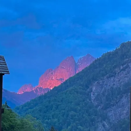 Veitenhof Im Kaisertal, Nur Nach 30 Minuetigem Spaziergang Erreichbar, Only After 30 Minutes Walk Reachable エープス