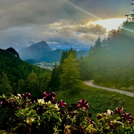 Veitenhof Im Kaisertal, Nur Nach 30 Minuetigem Spaziergang Erreichbar, Only After 30 Minutes Walk Reachable エープス