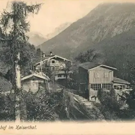 Veitenhof Im Kaisertal, Nur Nach 30 Minuetigem Spaziergang Erreichbar, Only After 30 Minutes Walk Reachable *